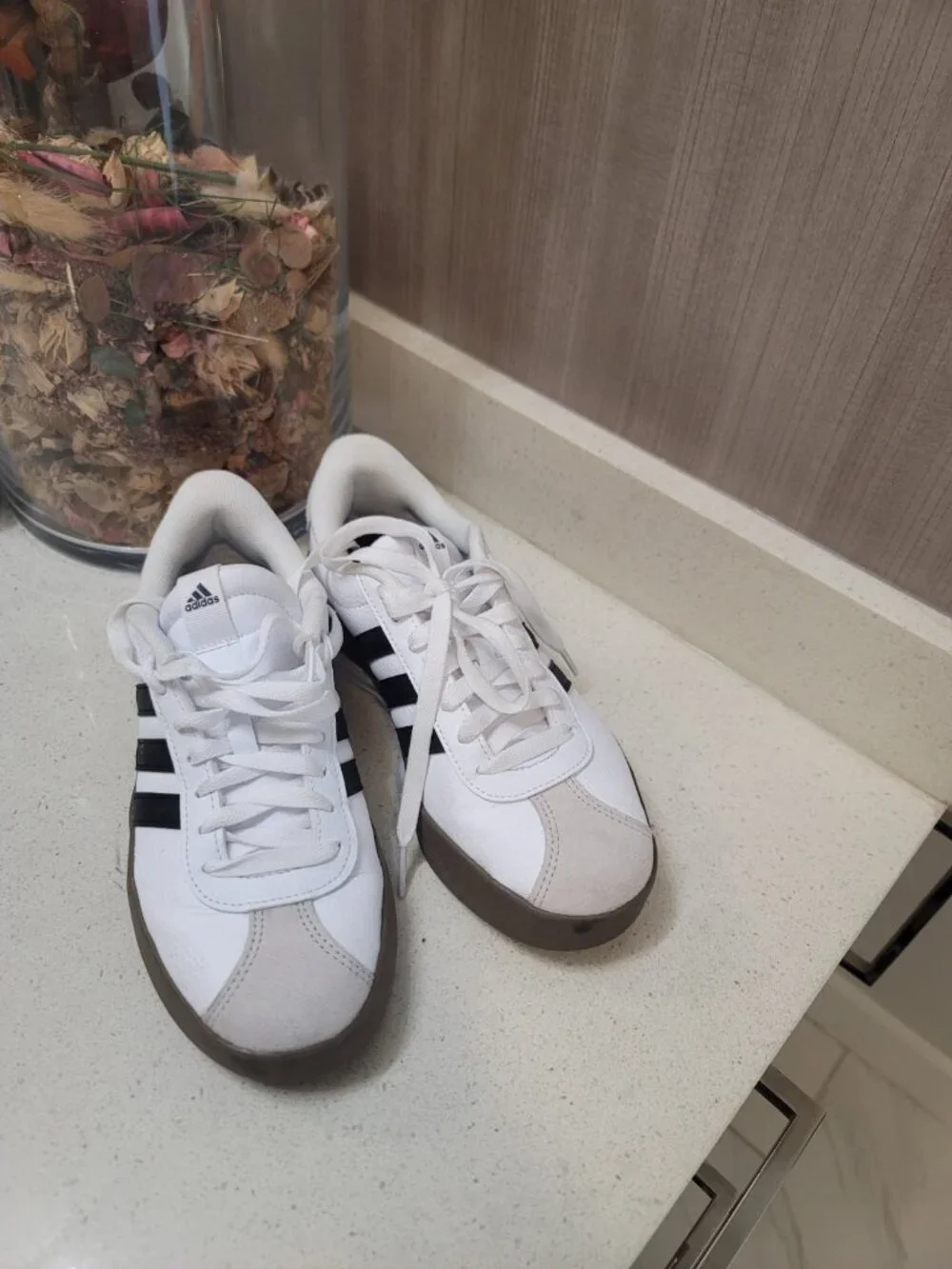 Adidas VL Court 3.0 Low Retro Skate Shoes Cloud White Black Gum Size 6.5